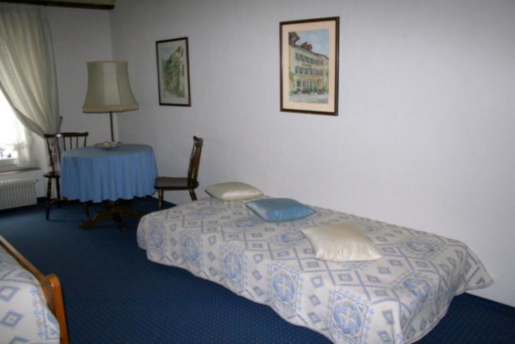 Hotel Zum Alten Schweizer Twann Cameră foto